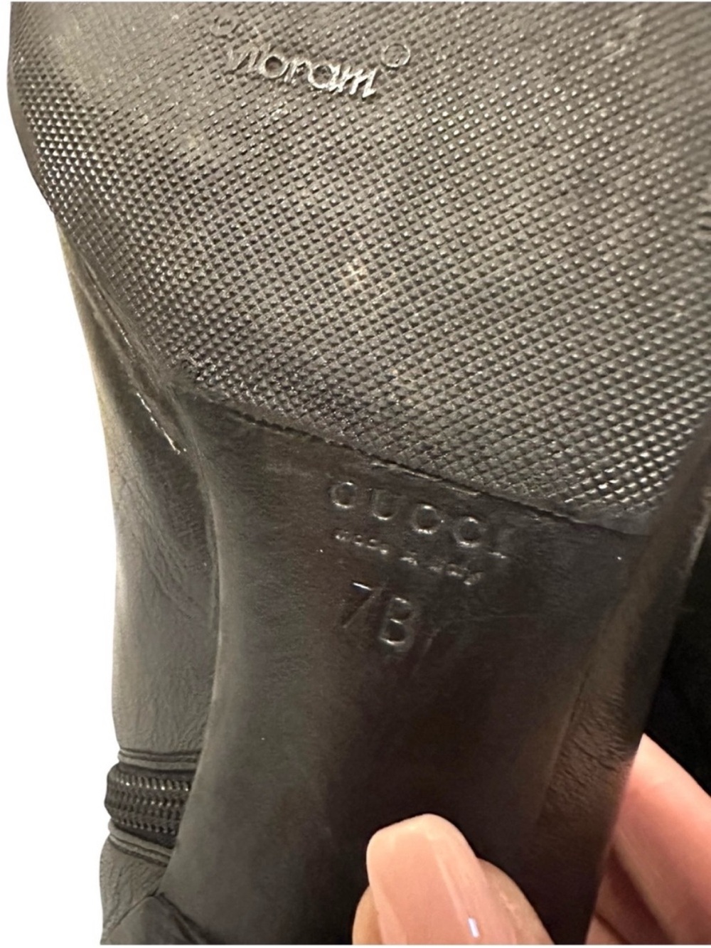 Vintage GUCCI TOM FORD FW 2003 Runway Black Leather Studded OTK Kitten Heel Boot - Picture 15 of 15